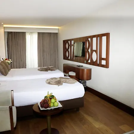 Victory & Hotell