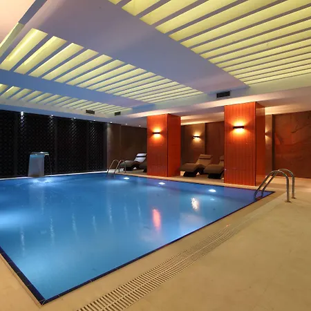 Victory & 4* Istanbul