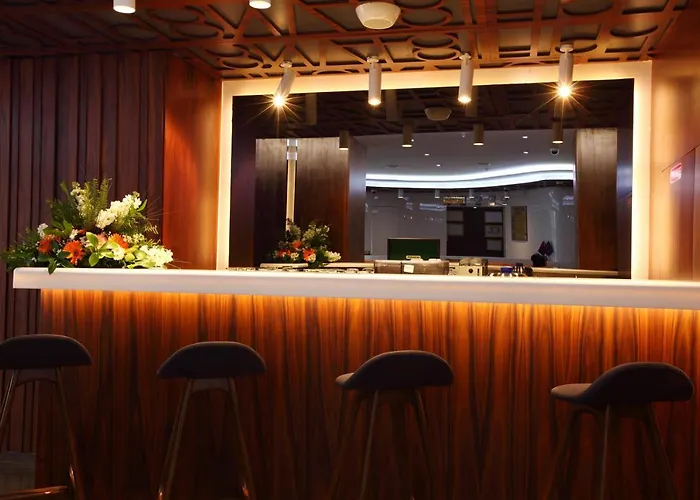 Отель Victory &