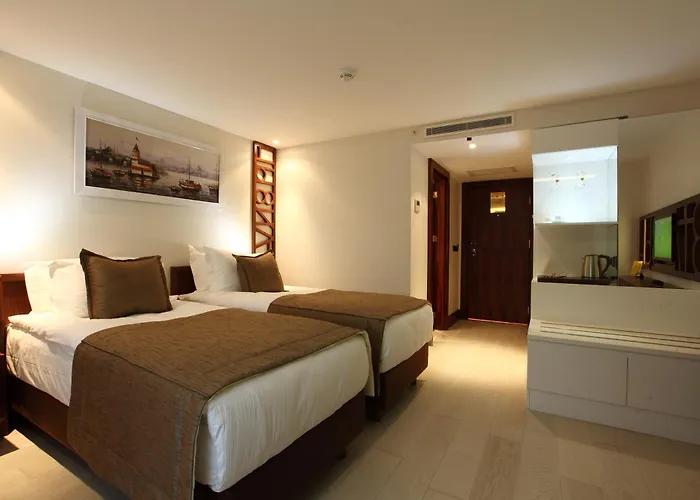 Отель Victory &