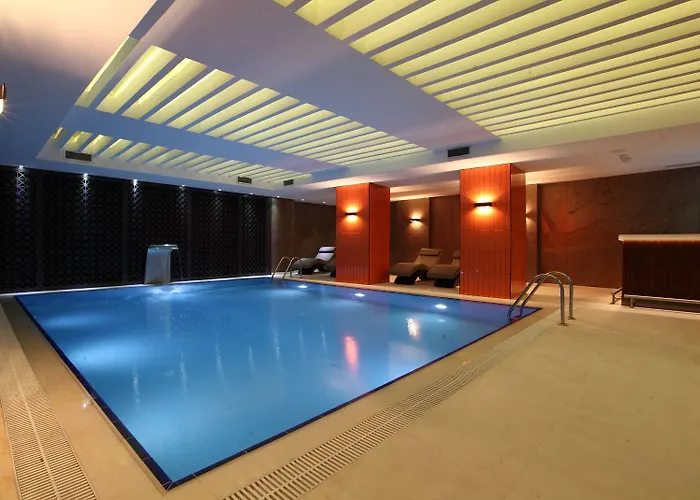 Victory & 4* Стамбул