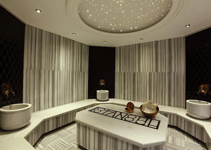 Victory & Отель 4*