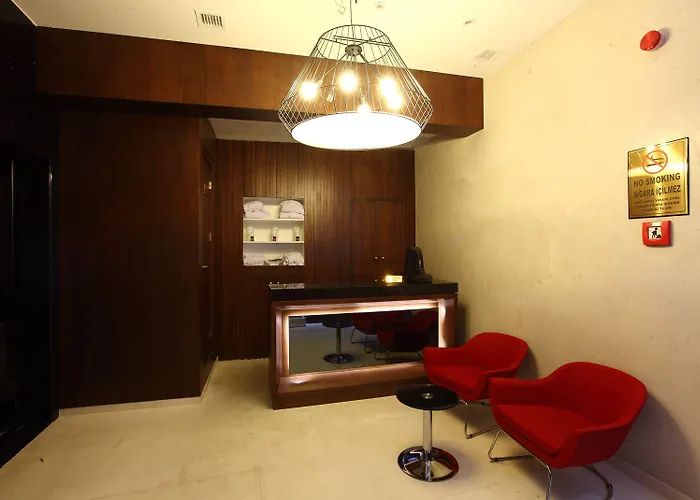 Отель Victory & 4*