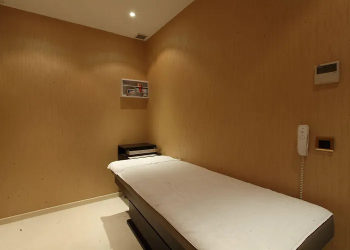 Отель Victory &