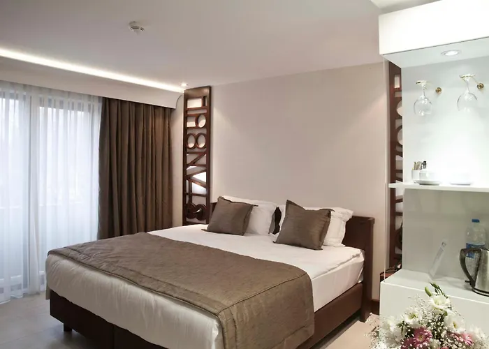 Victory & Отель 4*