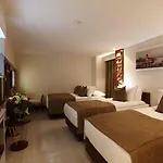 Victory & Отель 4*