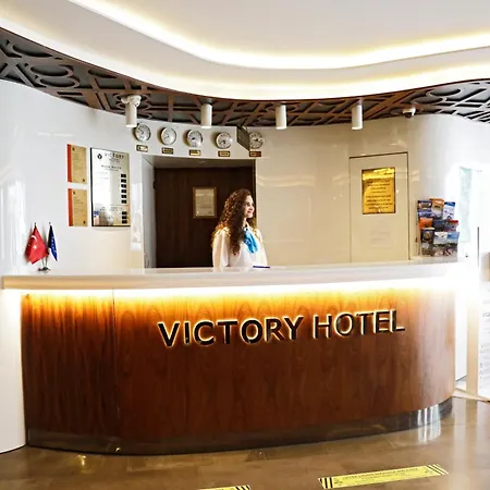 Victory & 4*