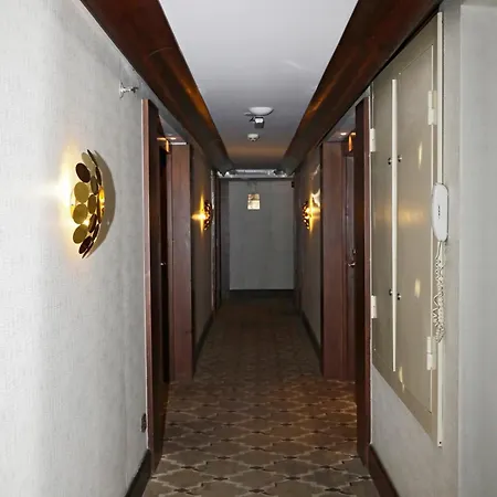 Hotel Victory & Istanbul